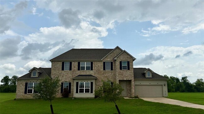 Primary Photo - 18127 Cypress Hill Dr