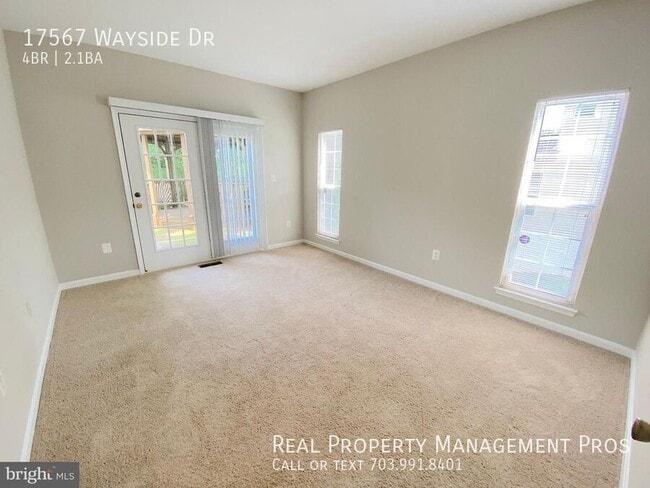 Building Photo - 17567 Wayside Dr