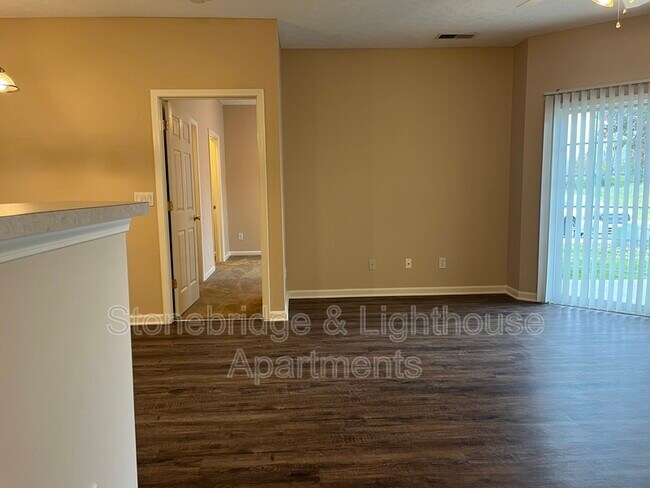 Building Photo - 5209 Lighthouse Cove