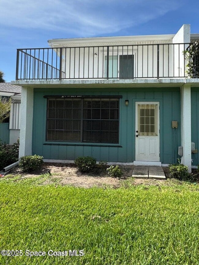 Building Photo - 290 Paradise Blvd
