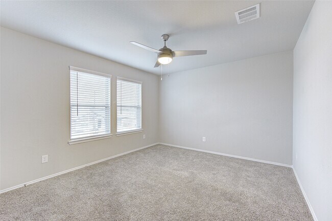 Building Photo - 4215 Fornari Ln