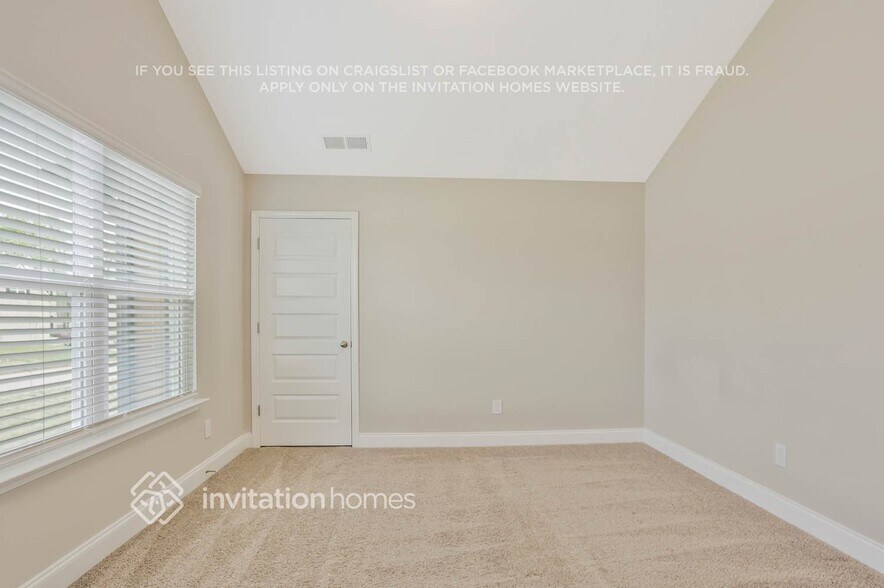 Building Photo - 150 Tanglewood Dr