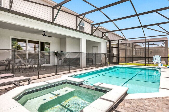 Building Photo - 16299 St Kitts Cir