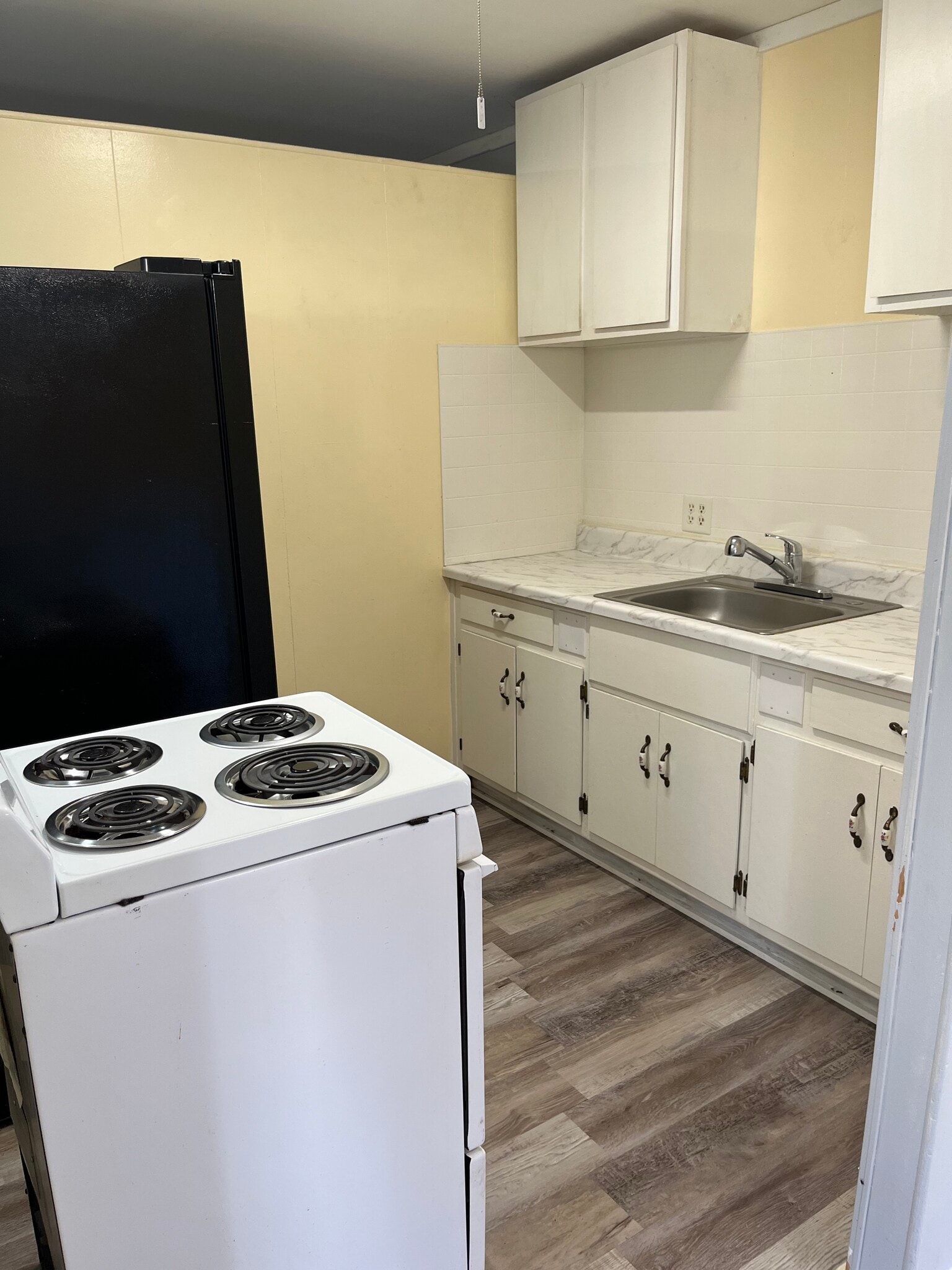 Building Photo - 112 Irwin Cir