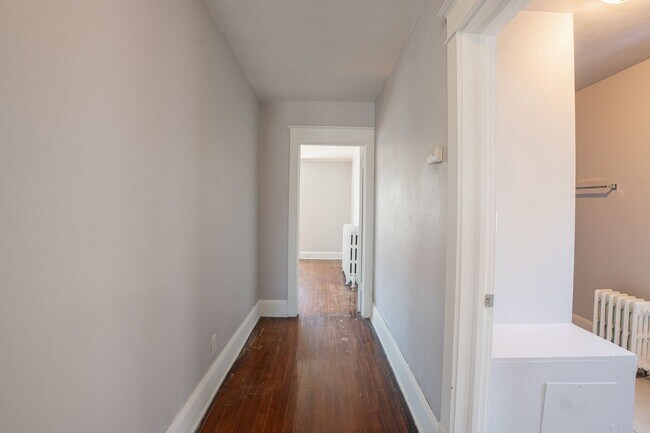 Building Photo - 2614 63rd St
