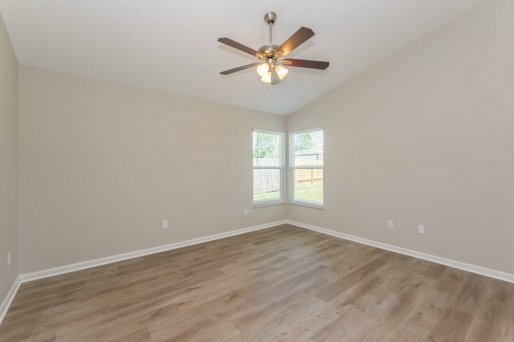 Building Photo - 10243 Allenwood Dr