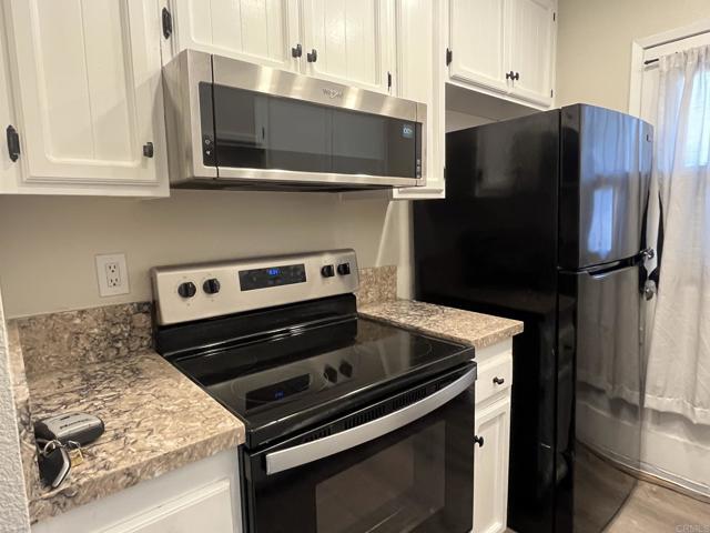 Building Photo - 12115 Wintergreen Dr