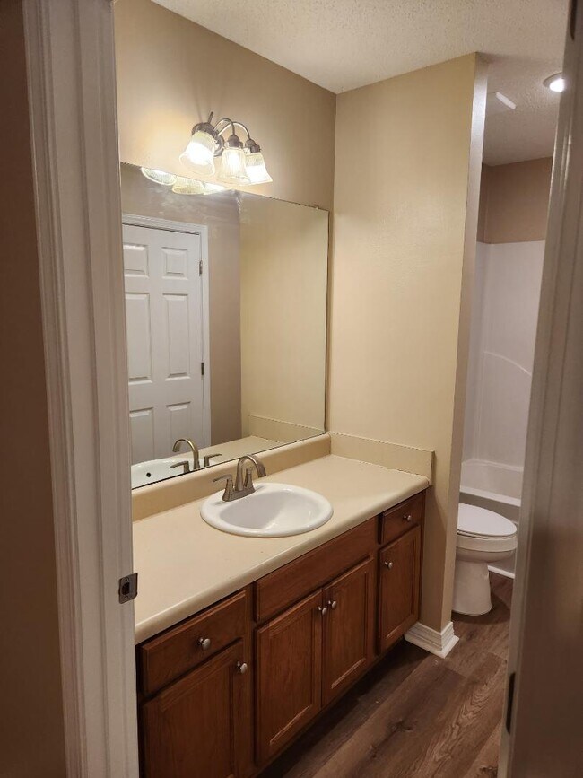 Building Photo - 8906 Winter Ct