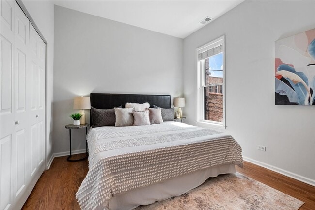 Building Photo - 217 S Bell Ave