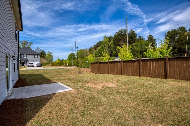 Building Photo - Minutes to Downtown Dawsonville, Rock Creek Park & More—Welcome Home