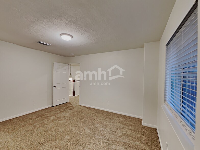 Building Photo - 25504 Oakhurst Trails Ct