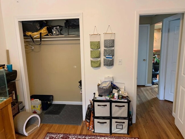 Building Photo - 220 Tulane Dr