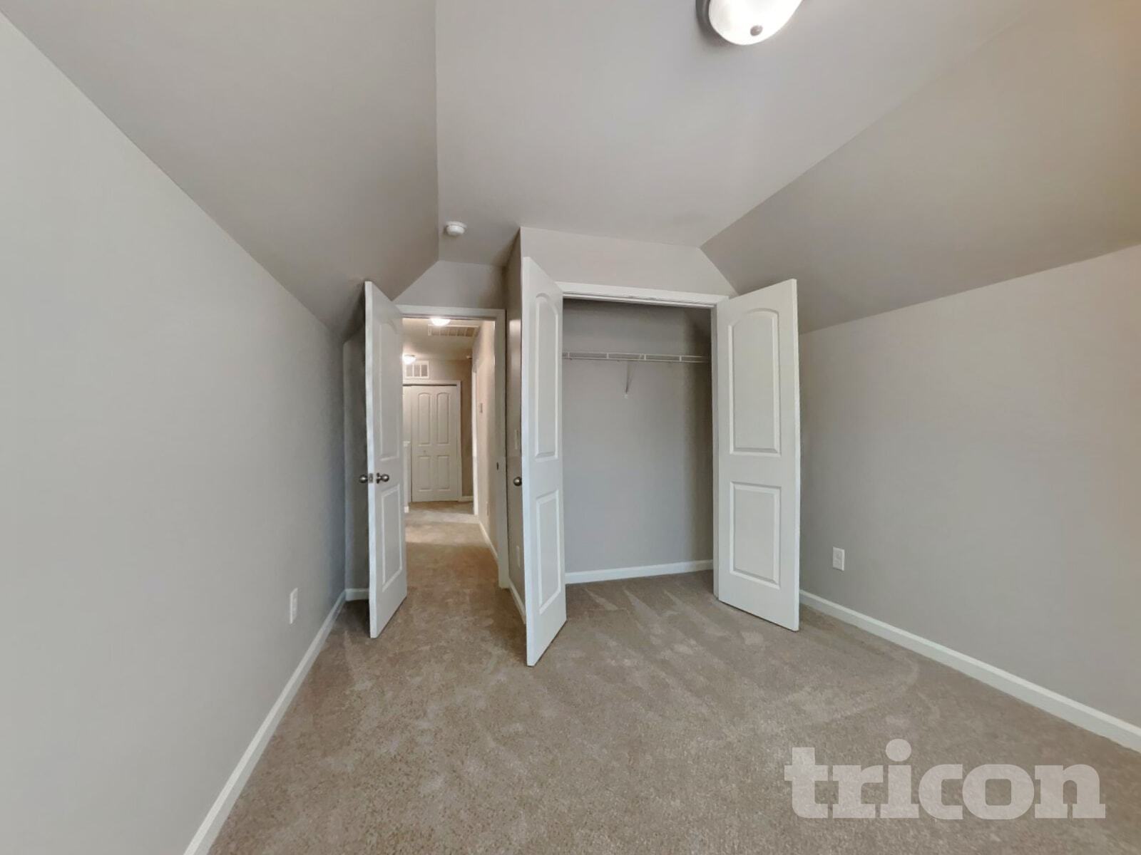 Building Photo - 507 Menlo Pk Rd