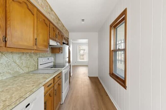 Building Photo - 515 Wabash Ave