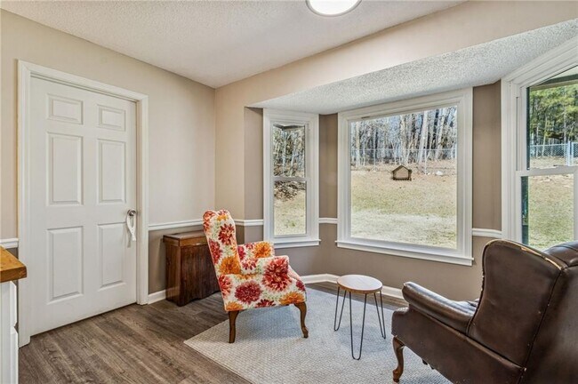 Building Photo - 1212 Torrey Pl SE