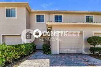 Building Photo - 3 Bedroom Pet-Friendly Home in Fort Myers, FL with Main Street Renewal