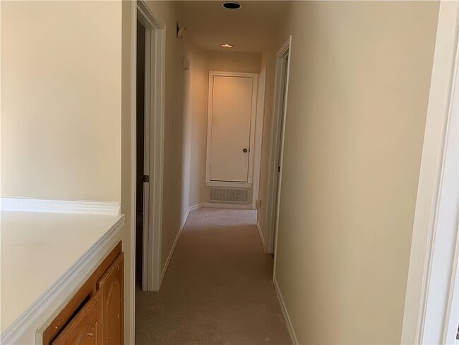 Building Photo - What's special