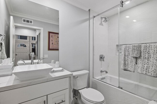 Building Photo - 7327 Linden Terrace