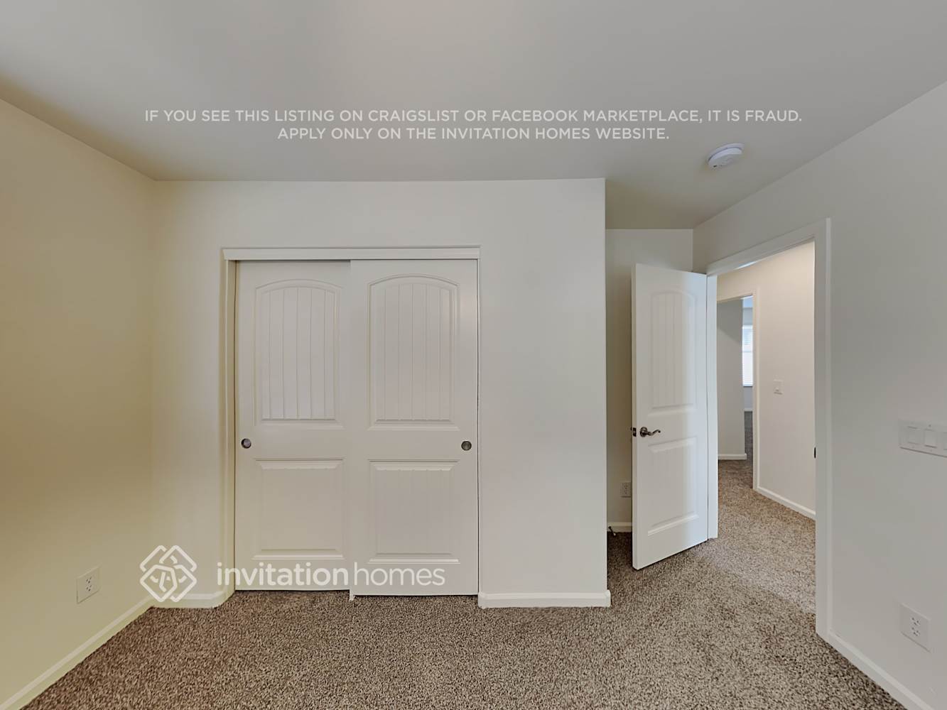 Building Photo - 1475 S Sinova Ave