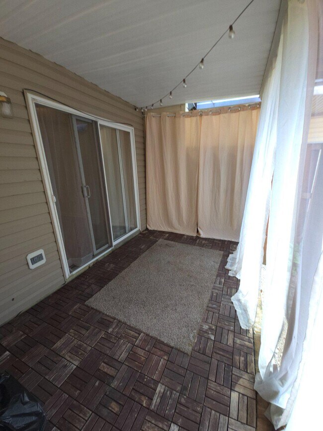 Building Photo - 4703 Colonnade Way