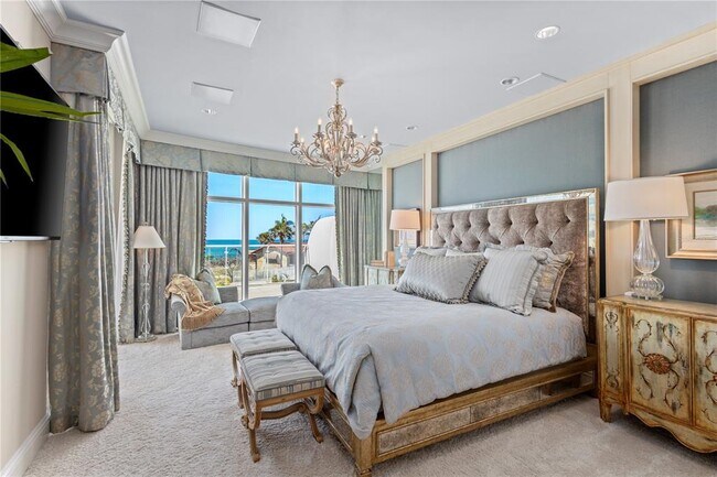 Building Photo - 2251 Gulf of Mexico Dr