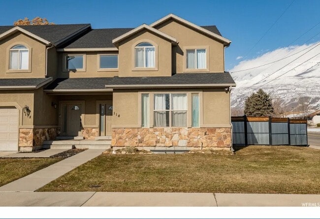 Building Photo - 114 W 975 N