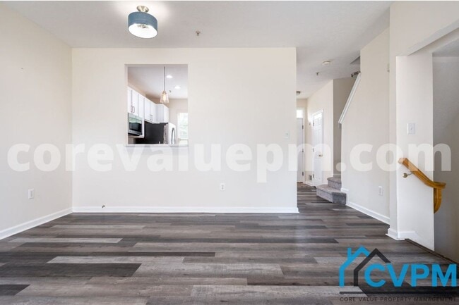 Building Photo - 255 Seneca Terrace
