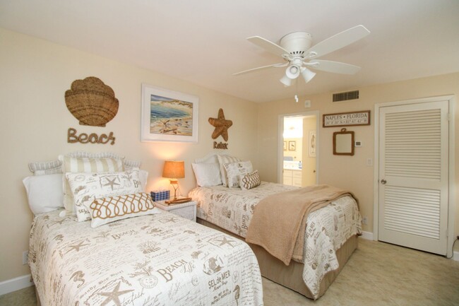 Building Photo - ** 2/2 ON THE BEACH CONDO WITH SPECTACULAR...