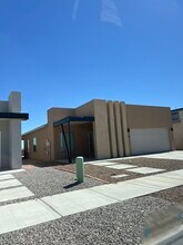 Building Photo - 12249 Bahjat Dr