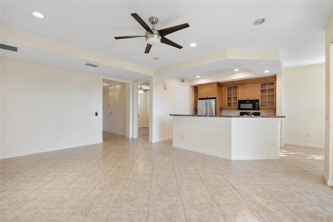 Building Photo - 8287 NW 128th Ln