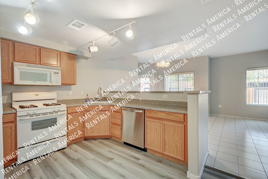 Building Photo - 9303 Gilcrease Ave