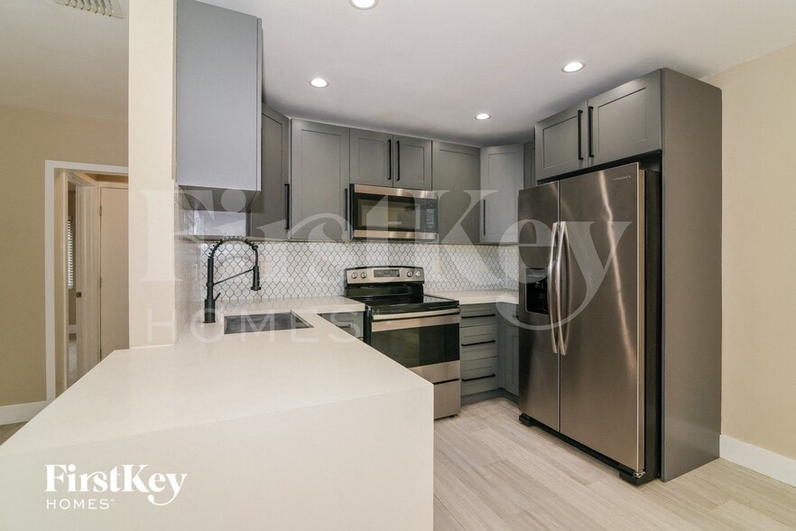 Building Photo - 1241 NW 7th Ave