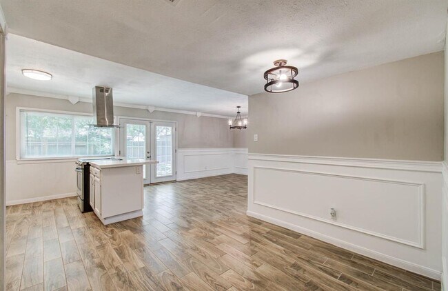 Building Photo - 17411 S Yorkglen Dr