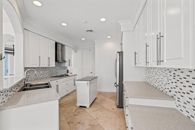 Building Photo - 1468 Mariner Way