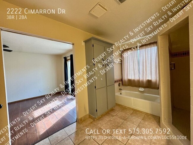 Building Photo - 2222 Cimarron Dr