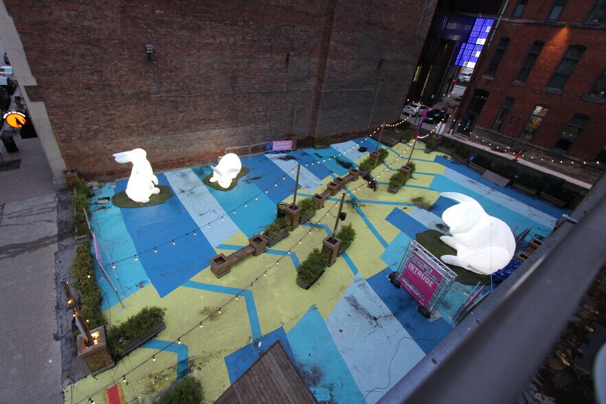 Park Next Door - 139 7th St