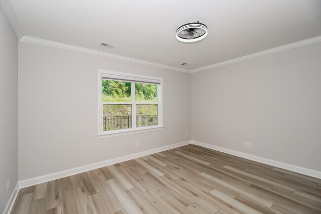 Building Photo - 5485 Caneel Ln