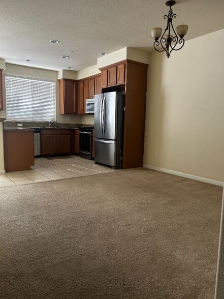 Building Photo - 2580 W El Camino Ave