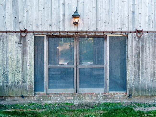 Building Photo - 29500 Main Rd