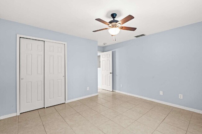 Building Photo - 8400 Matanzas Rd