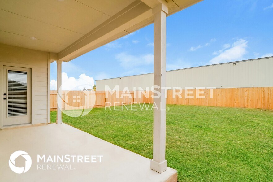 Building Photo - 110 Babblebrook Way