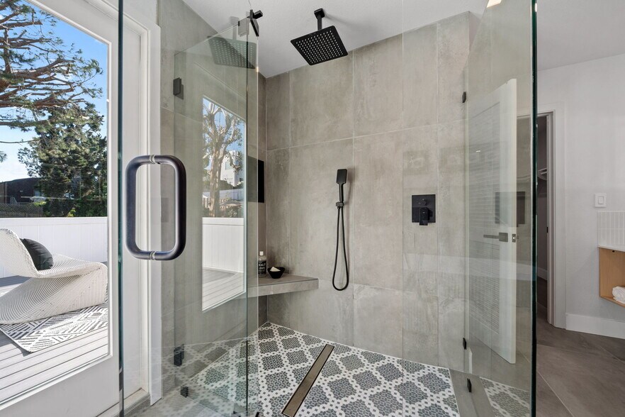 Building Photo - 2029 Del Mar Heights Rd