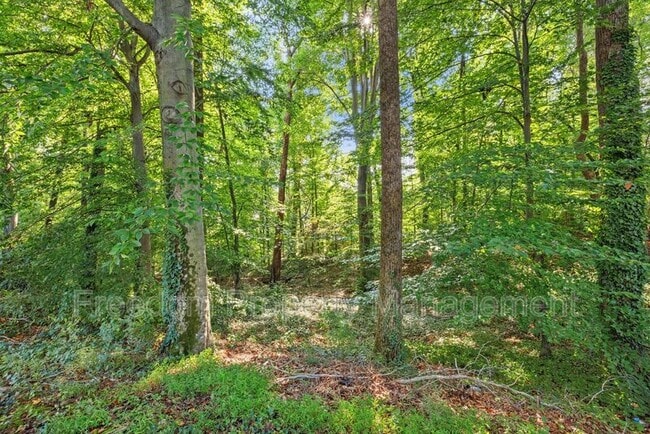 Building Photo - 14309 Fairmont Ct