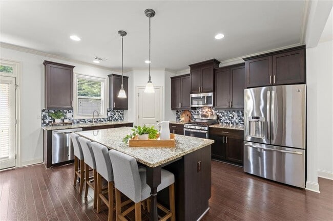 Building Photo - 2770 Prado Ln