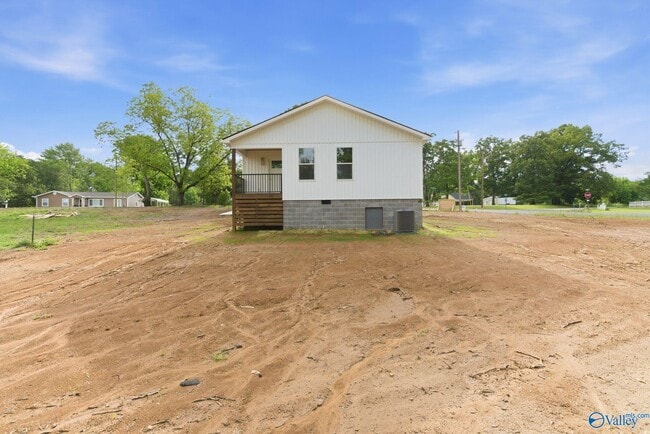 Building Photo - 2253 Old Union Rd