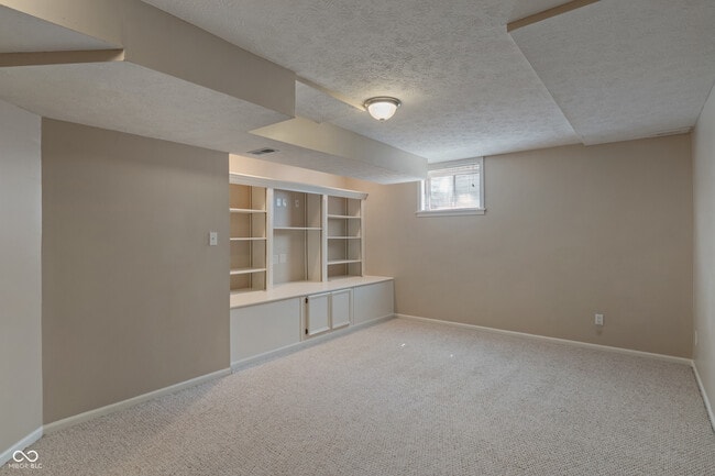 Building Photo - 5806 Corralberry Ct