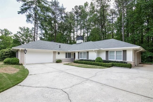 Primary Photo - 720 Langford Ln NW