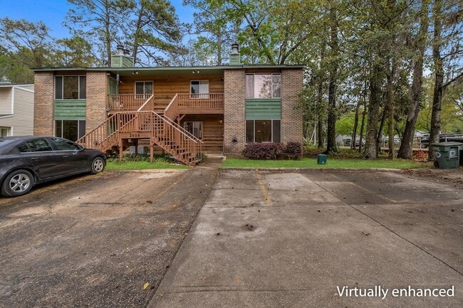 Building Photo - 2008 E Park Ave