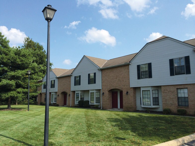 Countryview East Apartments 3581 Esquire Dr Canal Winchester OH 43110