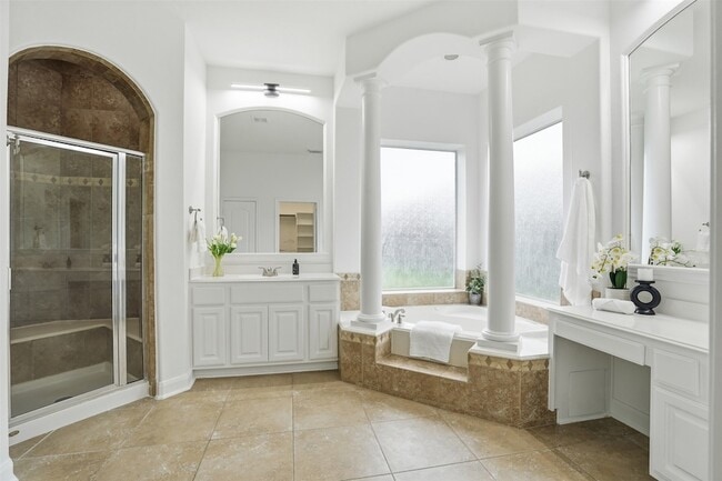 Building Photo - 2802 Kestrel Trace Ln